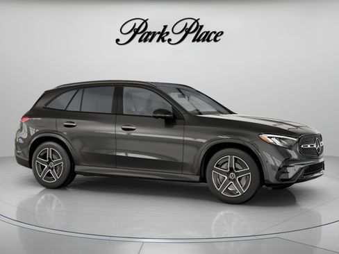 Used 2026 Mercedes-Benz GLC 300 image 28