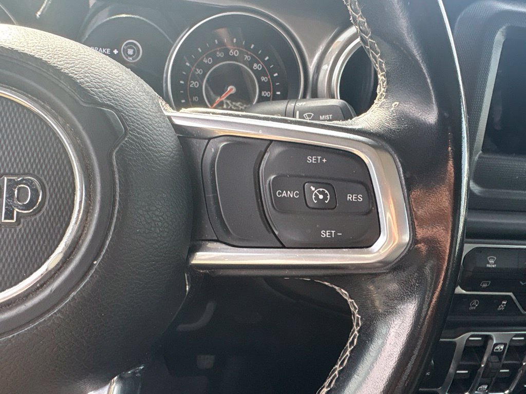 Used 2020 Jeep Gladiator Overland AWD/4WD image 27
