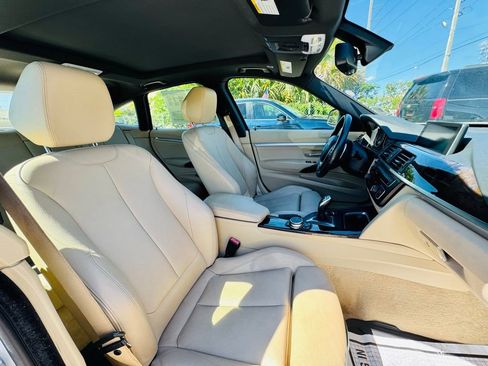 Used 2015 BMW 328i Gran Turismo xDrive image 16