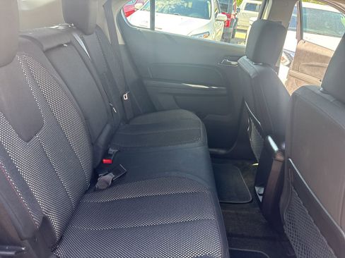 Used 2017 Chevrolet Equinox LS FWD image 17