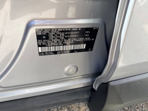 Used 2017 Toyota RAV4 LE w/ Carpet Mat Package image 45