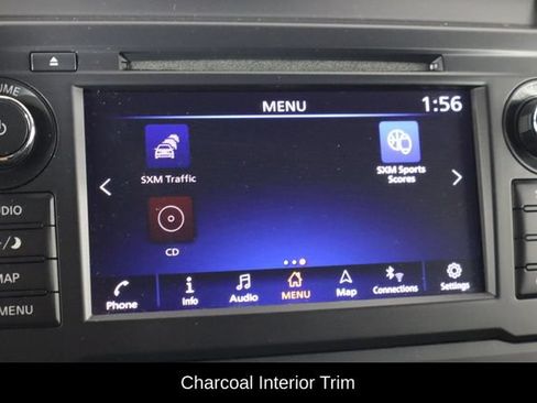 Used 2019 Nissan Titan SV w/ SV Convenience Package RWD image 32