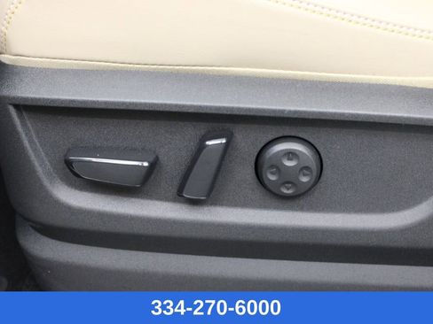 New 2026 Nissan Armada Platinum image 18