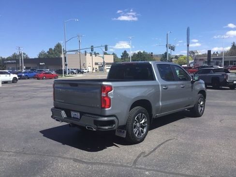 Used 2025 Chevrolet Silverado 1500 RST image 3