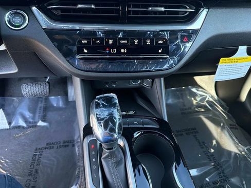 New 2026 Buick Envista Sport Touring FWD image 25