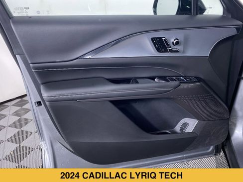 Used 2024 Cadillac Lyriq Tech AWD/4WD image 13