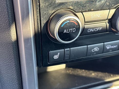 Used 2022 Subaru Ascent Limited image 26