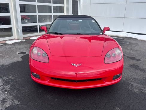 Used 2006 Chevrolet Corvette Convertible w/ Preferred Equipment Group image 6