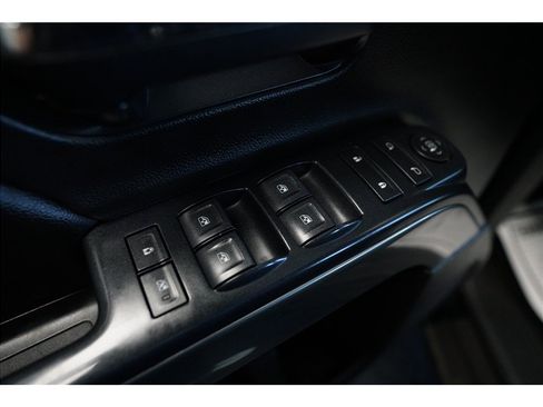 Used 2017 Chevrolet Silverado 1500 LT w/ True North Edition AWD/4WD image 16