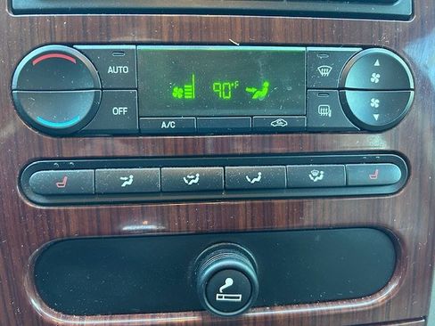 Used 2007 Ford F150 XLT image 27