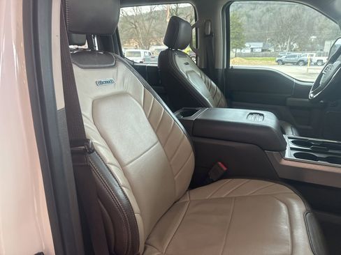 Used 2018 Ford F450 Limited image 20
