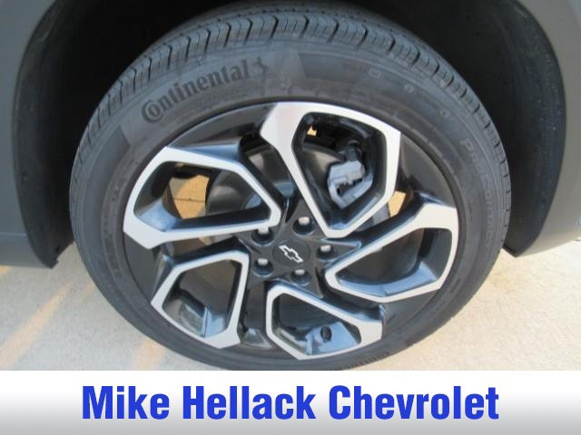 Used 2026 Chevrolet Trax RS FWD image 9