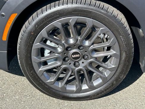 New 2026 MINI Cooper S image 9