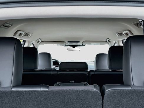 New 2026 Nissan Pathfinder SL AWD/4WD image 7