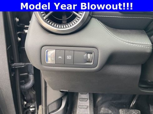 New 2024 Chevrolet Blazer EV LT image 15