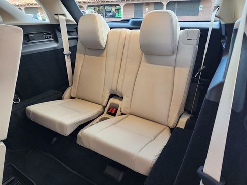 Used 2023 Mercedes-Benz GLE 350 4MATIC w/ AMG Line Exterior image 90