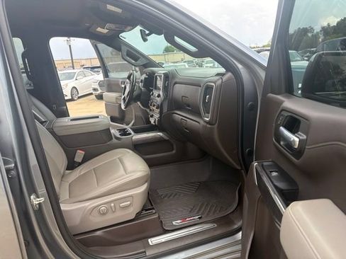 Used 2020 Chevrolet Silverado 1500 LTZ AWD/4WD image 25