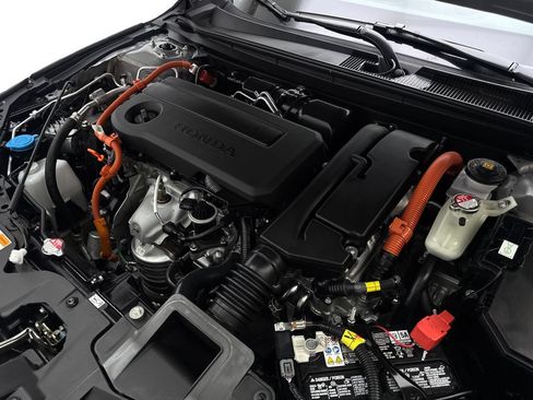 Used 2025 Honda Accord Sport image 74