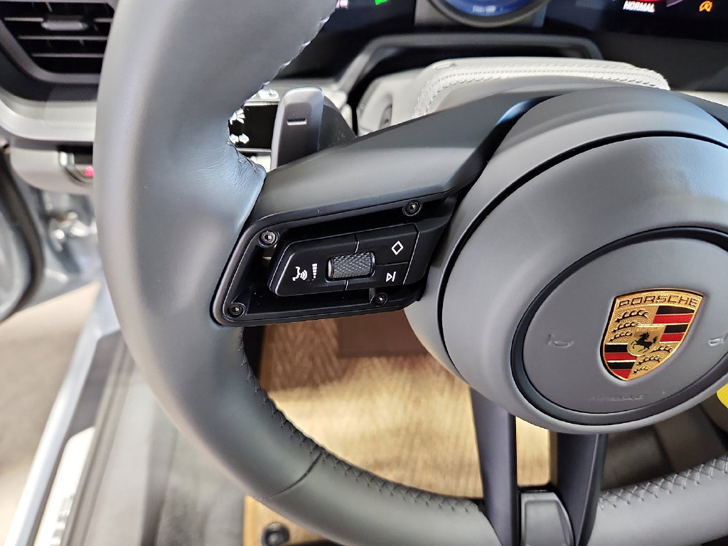 Certified 2021 Porsche 911 Carrera 4S AWD/4WD image 20