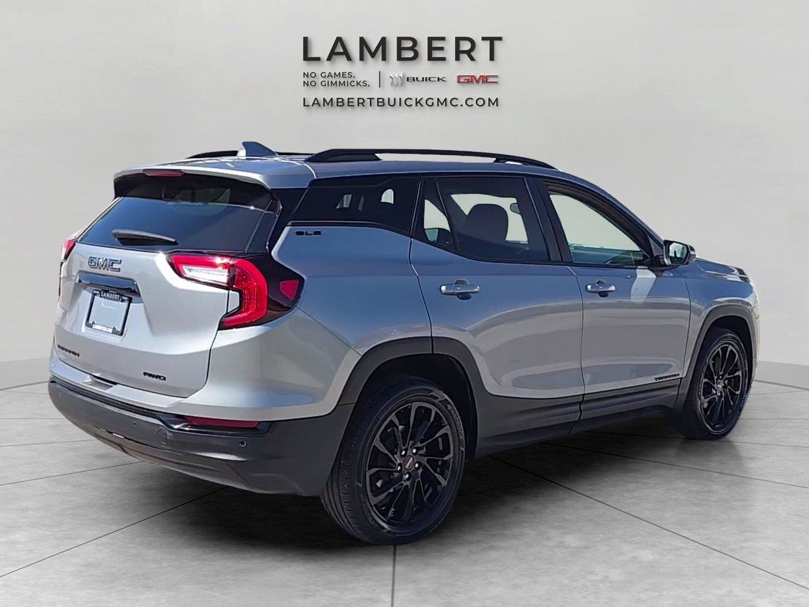 Used 2024 GMC Terrain SLE w/ Driver Convenience Package AWD/4WD image 5