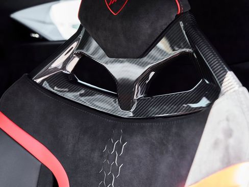Used 2023 Lamborghini Huracan Tecnica RWD image 47