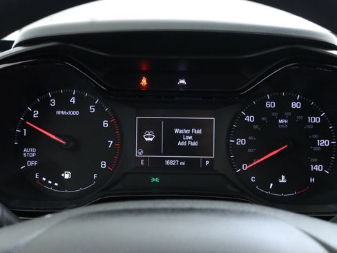 Used 2024 Chevrolet Trax LS image 18