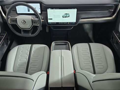 Used 2024 Rivian R1S Adventure AWD/4WD image 27
