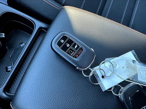 Certified 2024 Honda CR-V Sport image 10