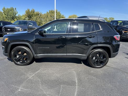 Used 2019 Jeep Compass Altitude image 6