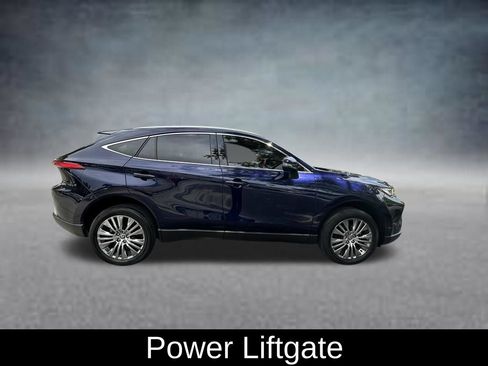 Used 2023 Toyota Venza XLE AWD/4WD image 8