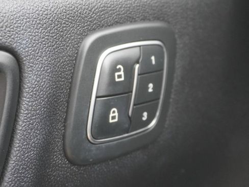 Used 2020 Ford Escape SEL image 14