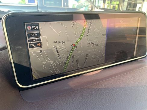 Used 2019 Lexus RX 450h AWD image 26