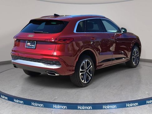 Certified 2025 Audi Q5 Premium w/ Convenience Package AWD/4WD image 5