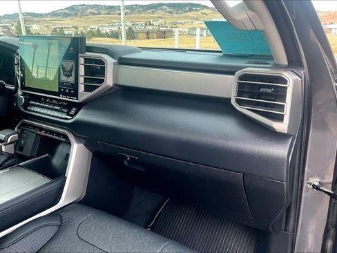 Used 2023 Toyota Sequoia Limited image 27