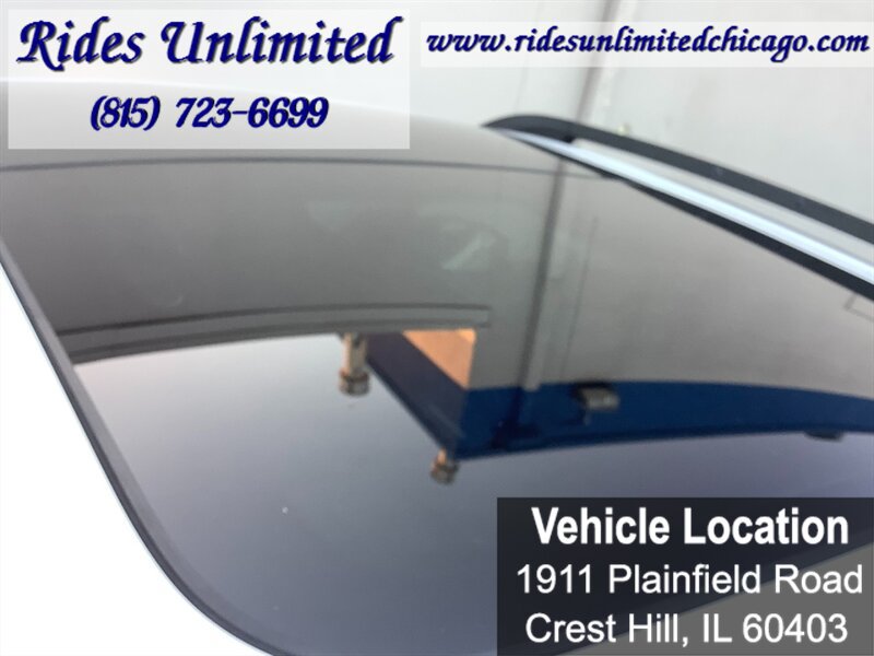 Used 2017 Ford Escape SE w/ SE Sport Appearance Package FWD image 13