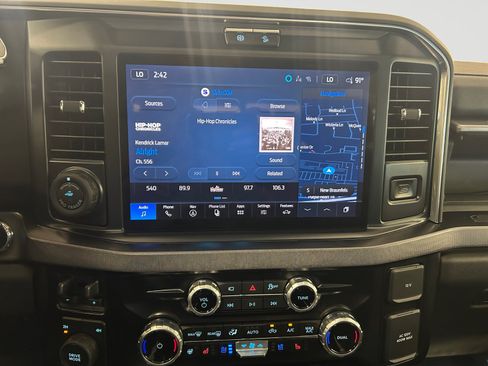 Used 2025 Ford F250 Platinum AWD/4WD image 15