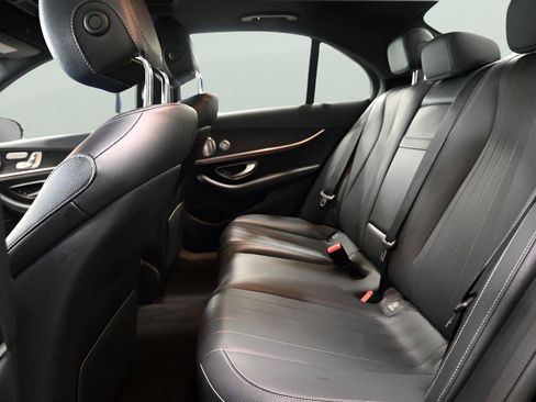 Used 2020 Mercedes-Benz E 350 4MATIC Sedan w/ Premium Package image 14