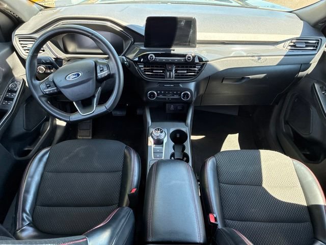 Used 2025 Ford Escape ST-Line FWD image 8
