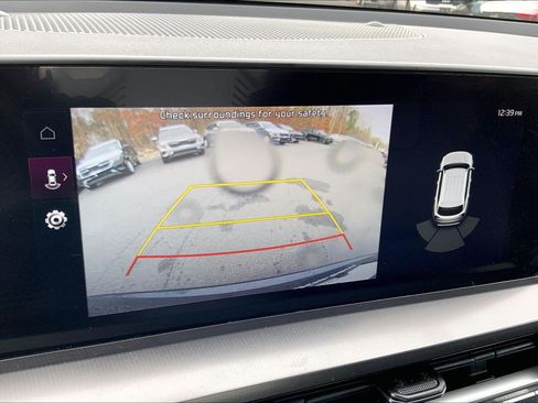 Used 2023 Kia Telluride S FWD image 23