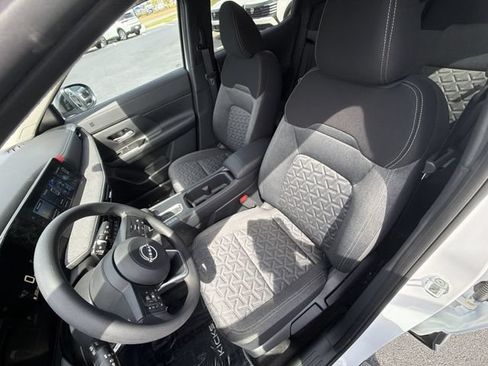 New 2026 Nissan Kicks SV w/ Cold Weather Package AWD/4WD image 11