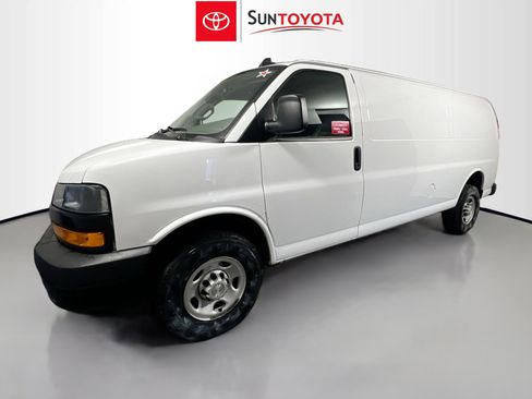 Used 2023 Chevrolet Express 2500 Extended w/ Driver Convenience Package image 7