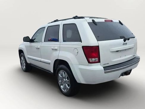 Used 2008 Jeep Grand Cherokee Limited w/ Trailer Tow Group IV RWD image 6