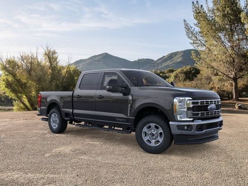 New 2026 Ford F250 XLT w/ FX4 Off-Road Package AWD/4WD image 9
