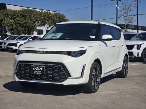 New 2025 Kia Soul GT-Line image 2