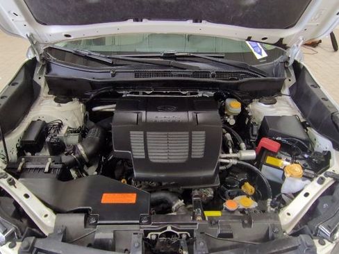 Used 2020 Subaru Forester Premium AWD/4WD image 18