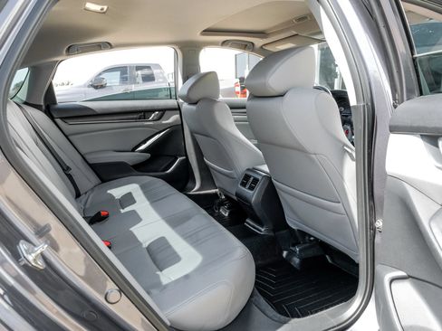 Used 2018 Honda Accord EX-L image 40