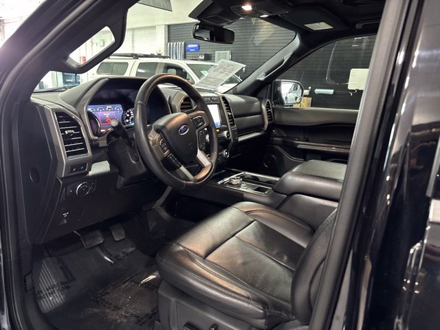 Used 2020 Ford Expedition Max XLT w/ Equipment Group 202A RWD image 14