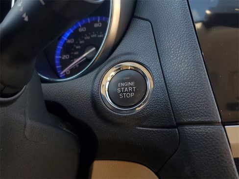 Used 2016 Subaru Legacy 2.5i Limited image 29