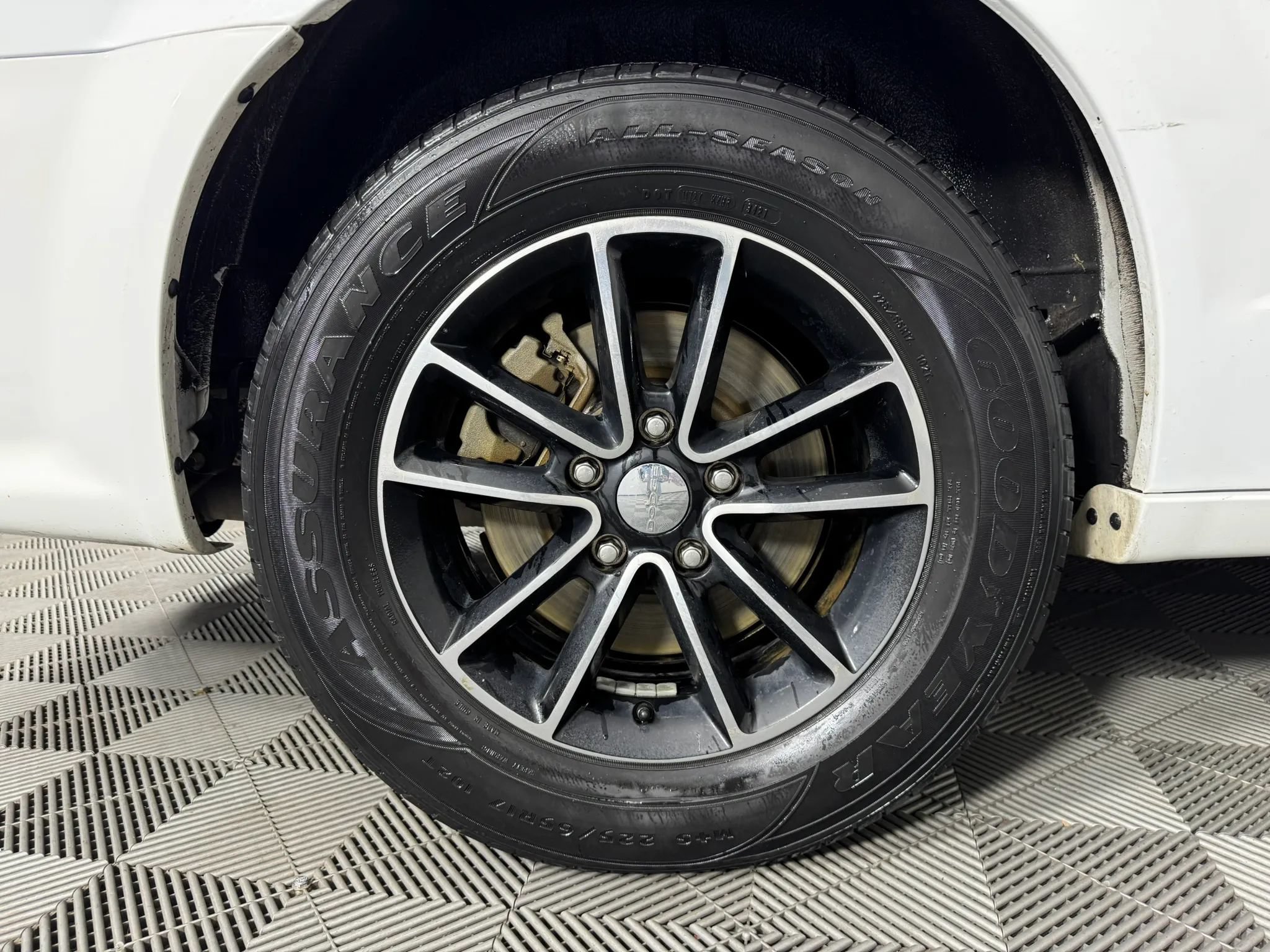 Used 2018 Dodge Grand Caravan GT FWD image 41