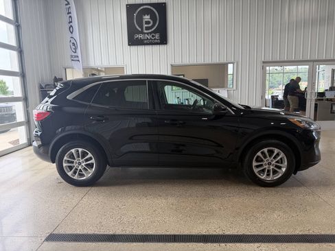 Used 2021 Ford Escape SE AWD/4WD image 5
